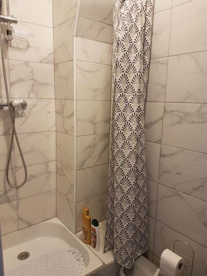 Hoche Appartement Pantin Buitenkant foto
